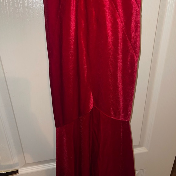 ASOS DESIGN RED CARPET DRESS - Picture 7 of 10